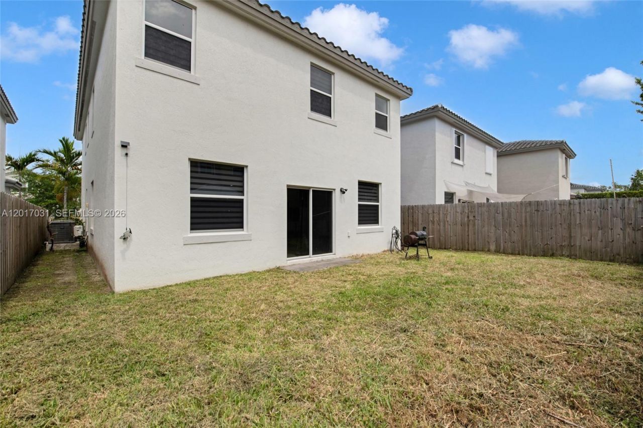 1392 SE 26th Ter , Homestead, FL 33035 Photo
