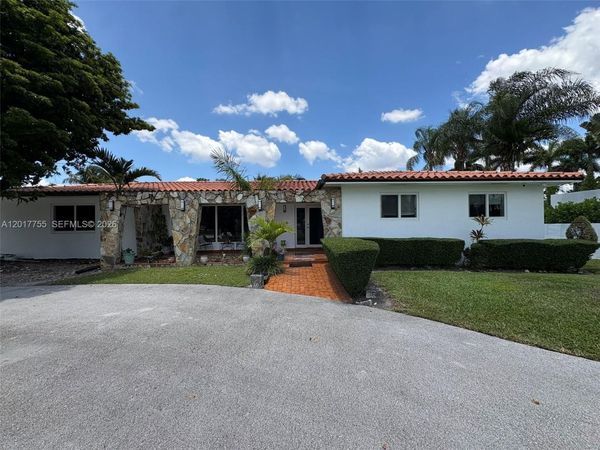 220 NW 130th Ave , Miami, FL 33182