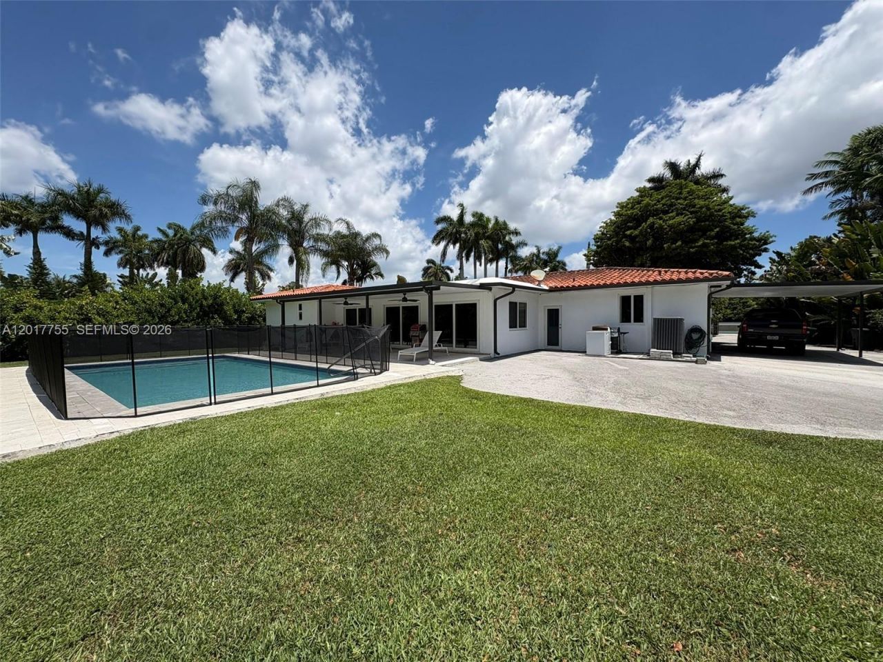 220 NW 130th Ave, Miami, FL 33182 Photo