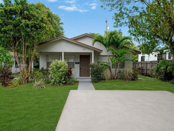 429 Avenida Hermosa , West Palm Beach, FL 33405