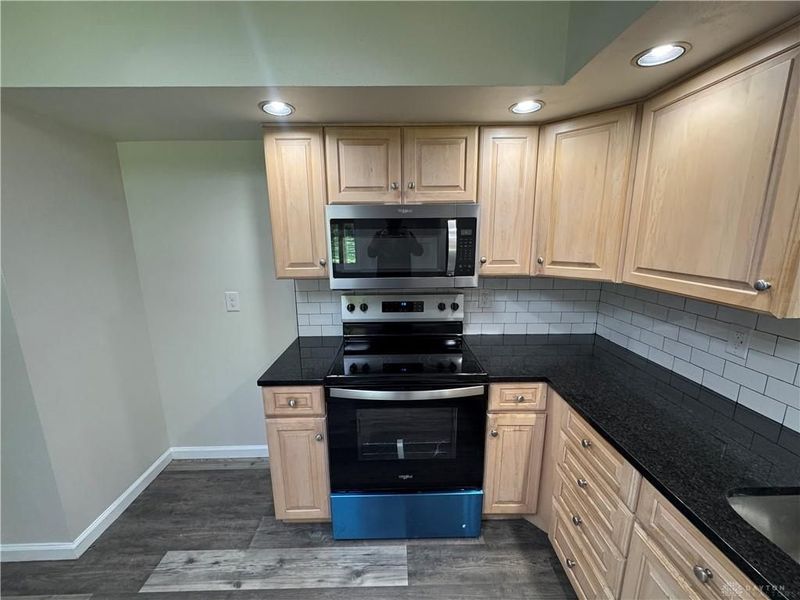 6125 Rosecrest Drive, Butler Township, OH 45414 Photo 9