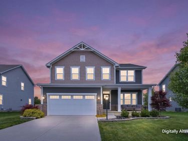 369 Crownover Way, Lewis Center, OH 43035