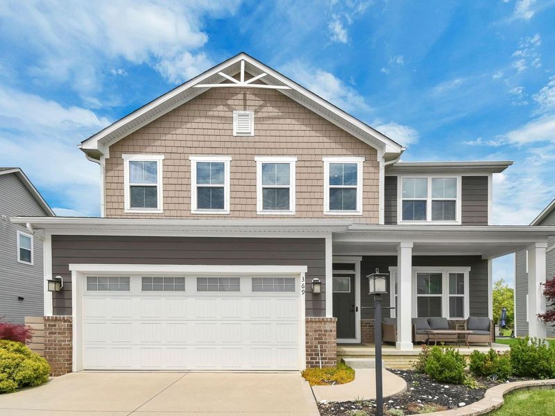 369 Crownover Way, Lewis Center, OH 43035 Photo 2