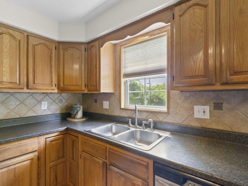 2475 Mccoy Road, Upper Arlington, OH 43220 Photo 11
