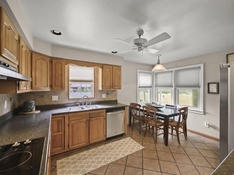 2475 Mccoy Road, Upper Arlington, OH 43220 Photo 14