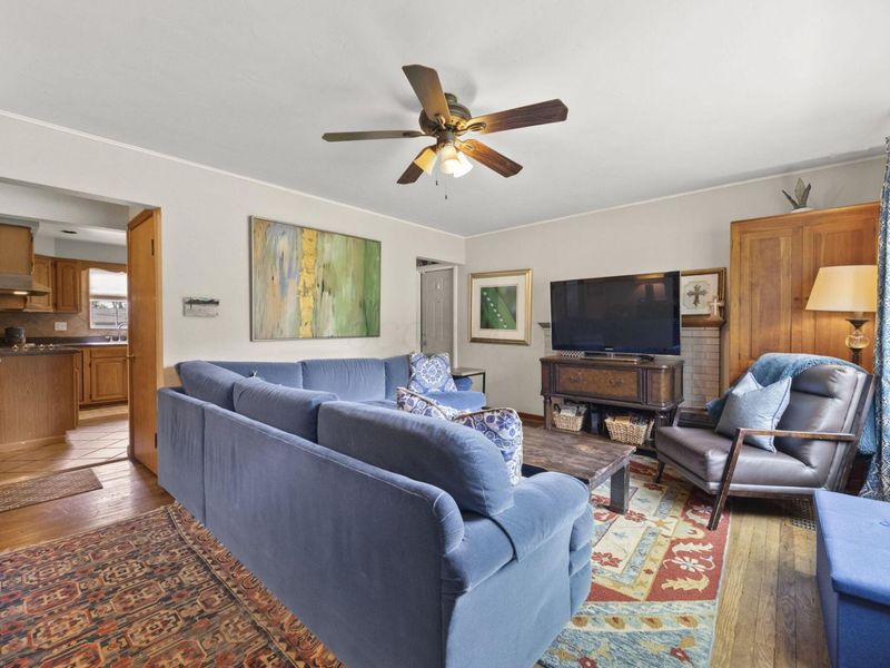 2475 Mccoy Road, Upper Arlington, OH 43220 Photo 3