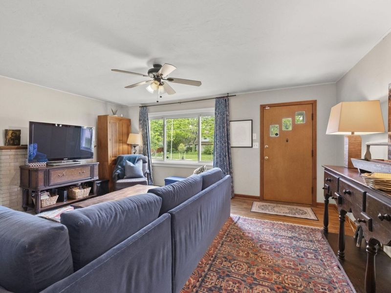 2475 Mccoy Road, Upper Arlington, OH 43220 Photo 4