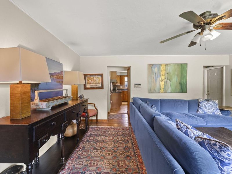 2475 Mccoy Road, Upper Arlington, OH 43220 Photo 5