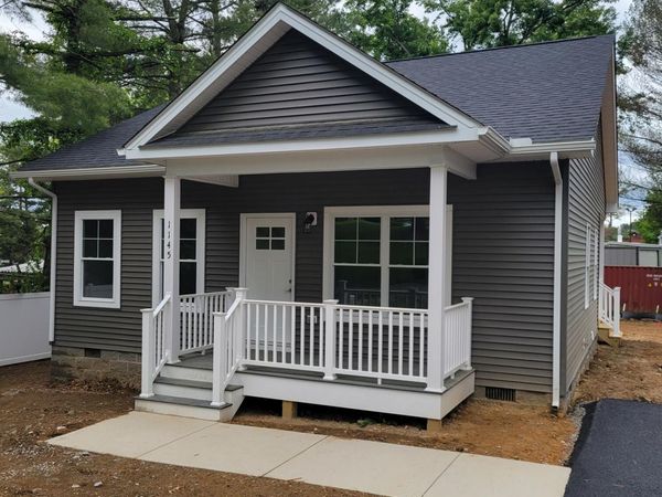 1145 Plum ST NE, Christiansburg, VA 24073
