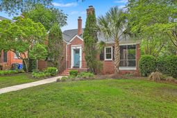 152 Grove Street photo 4