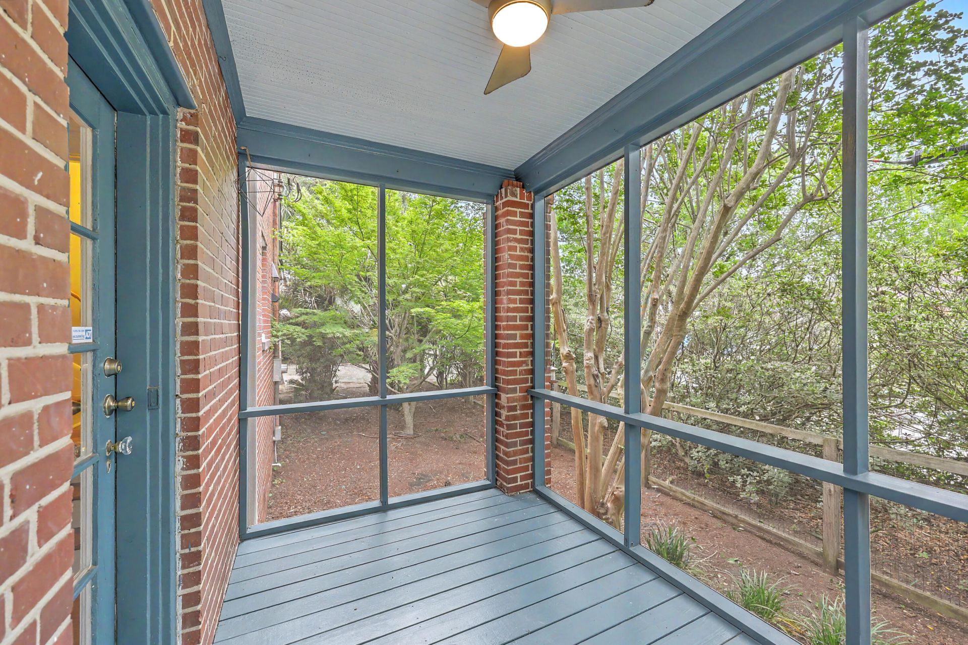 152 Grove Street Photo 31