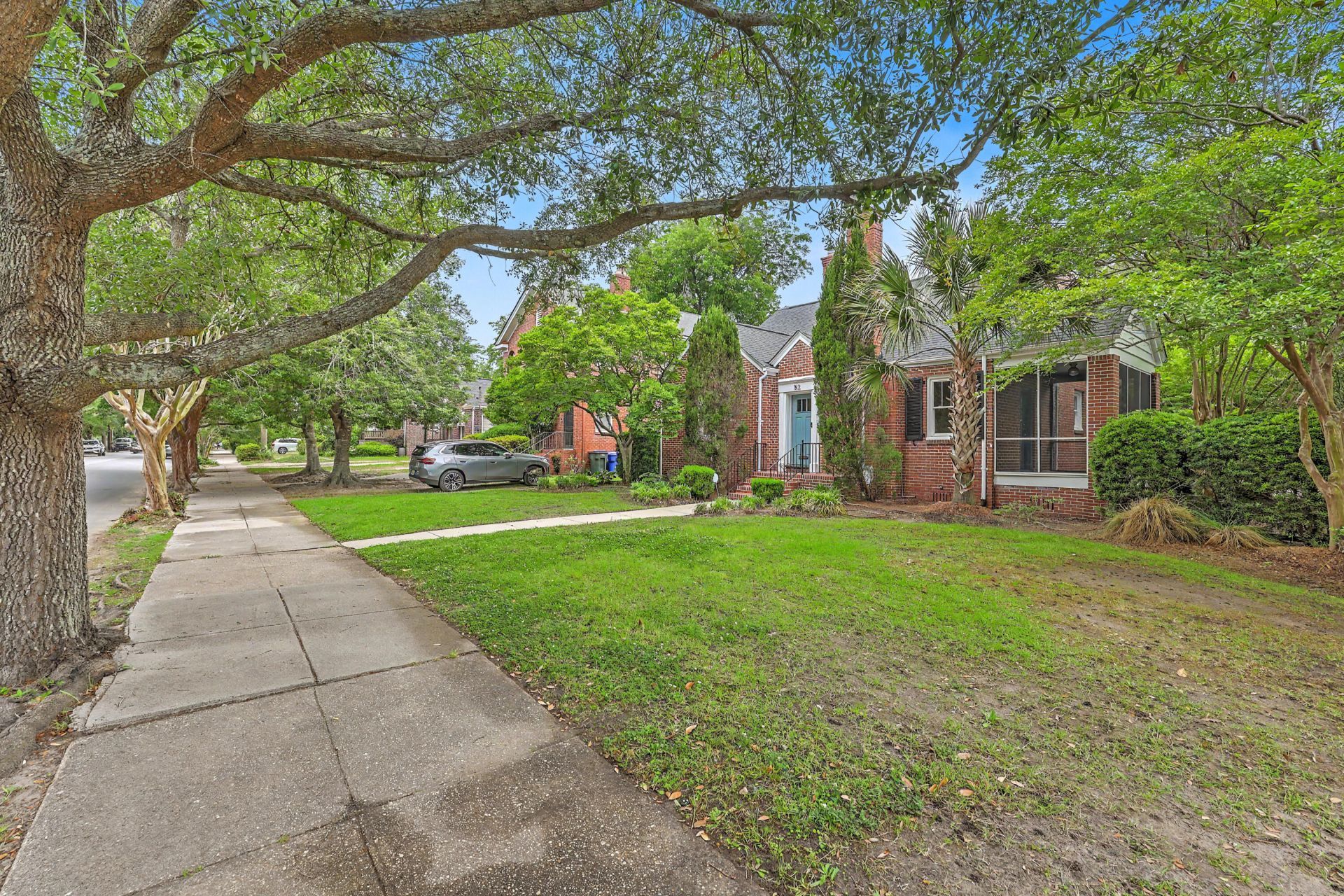 152 Grove Street Photo 4