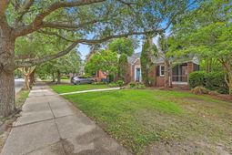 152 Grove Street photo 4