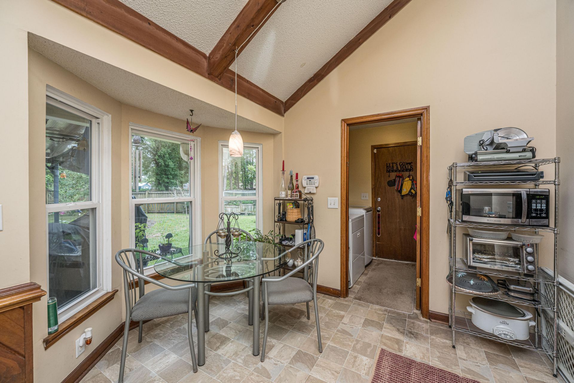 105 James Road Photo 14