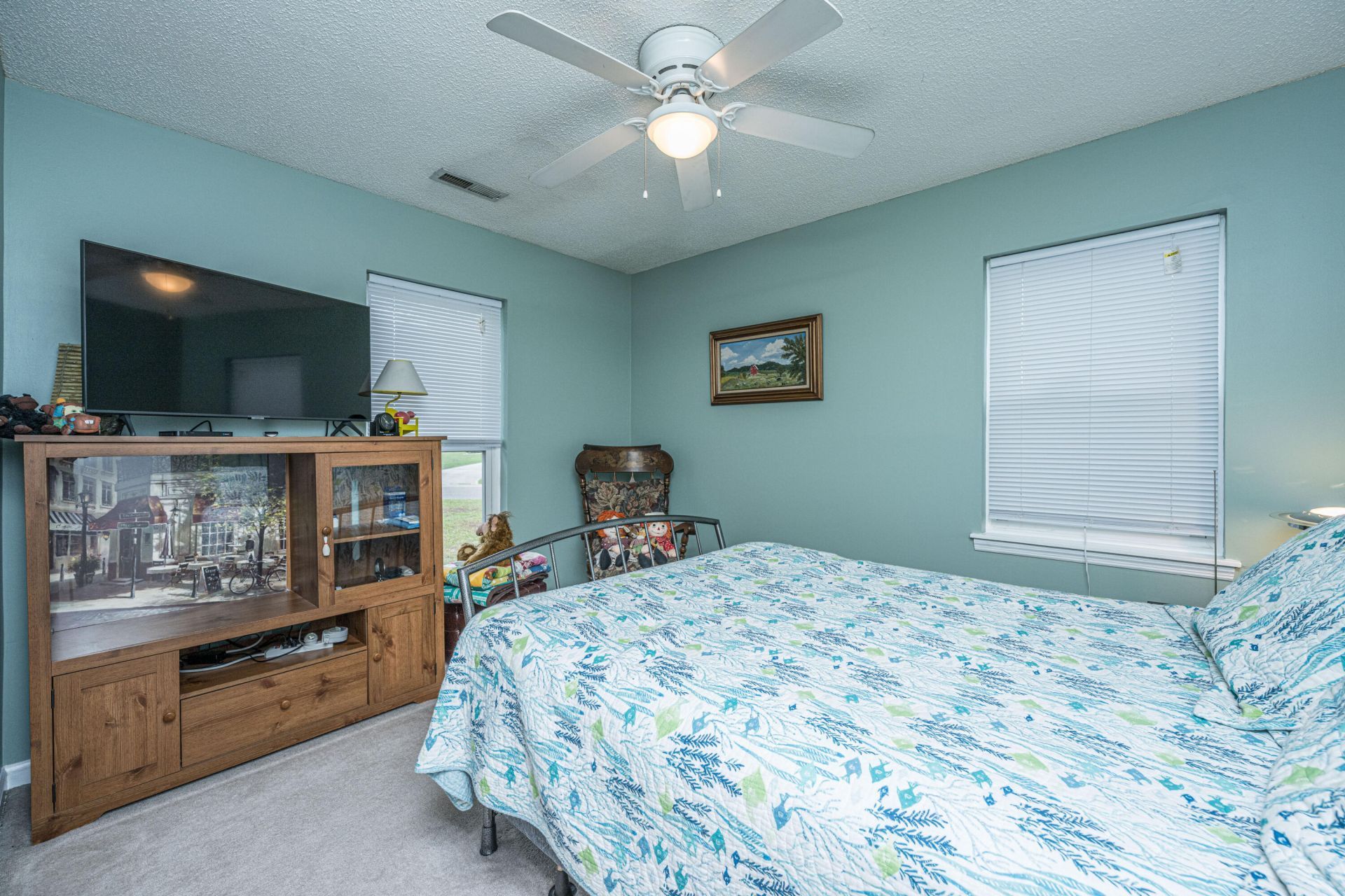 105 James Road Photo 17