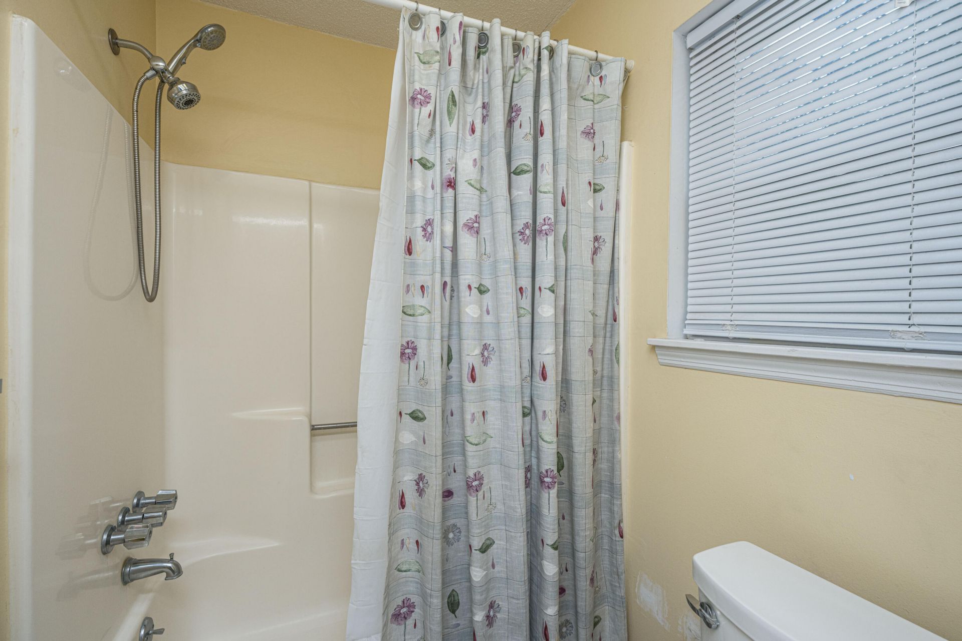 105 James Road Photo 19