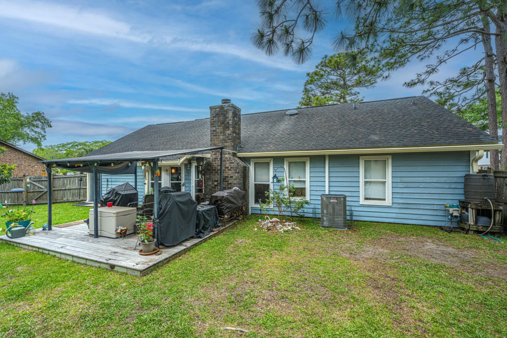 105 James Road Photo 27