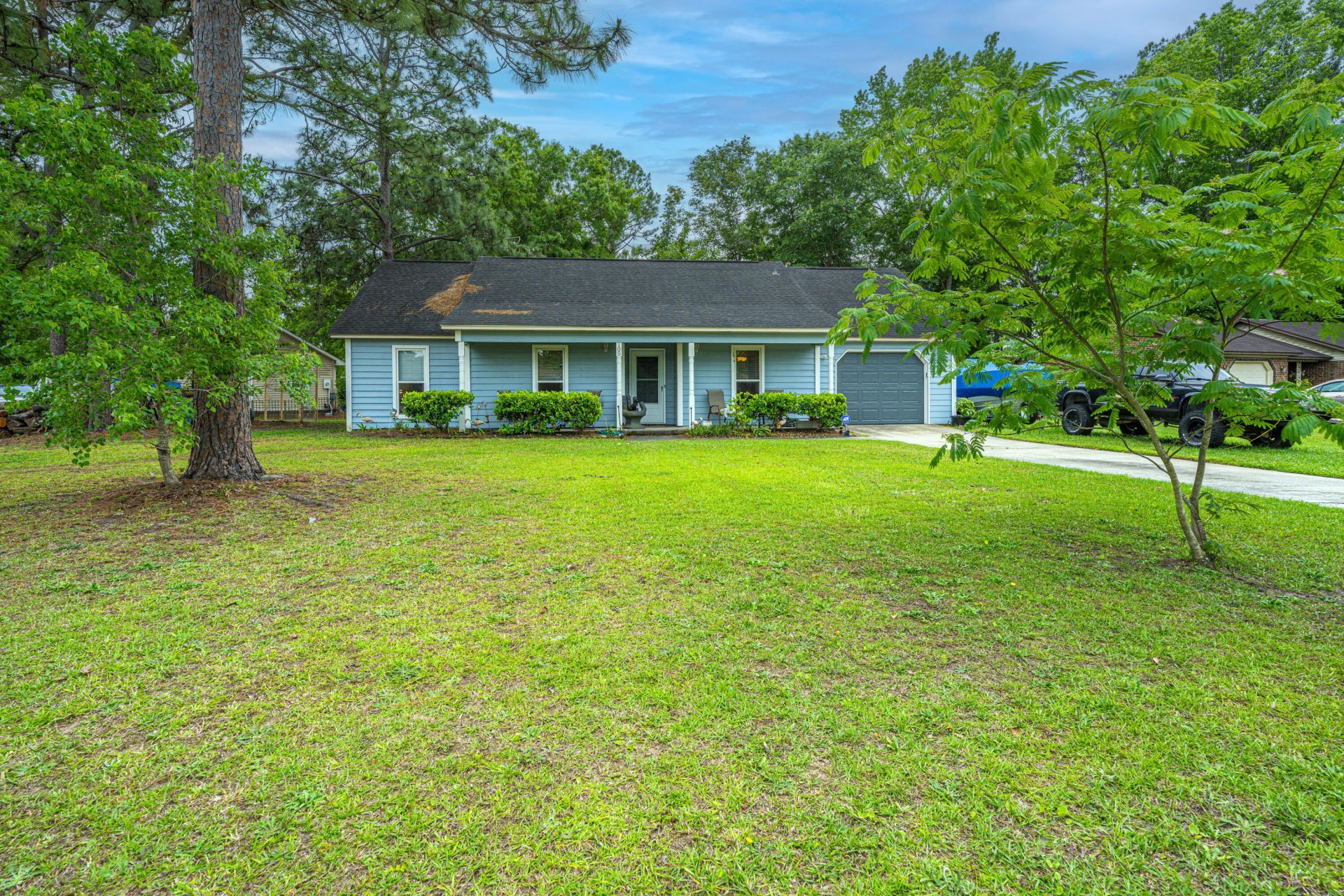 105 James Road Photo 3