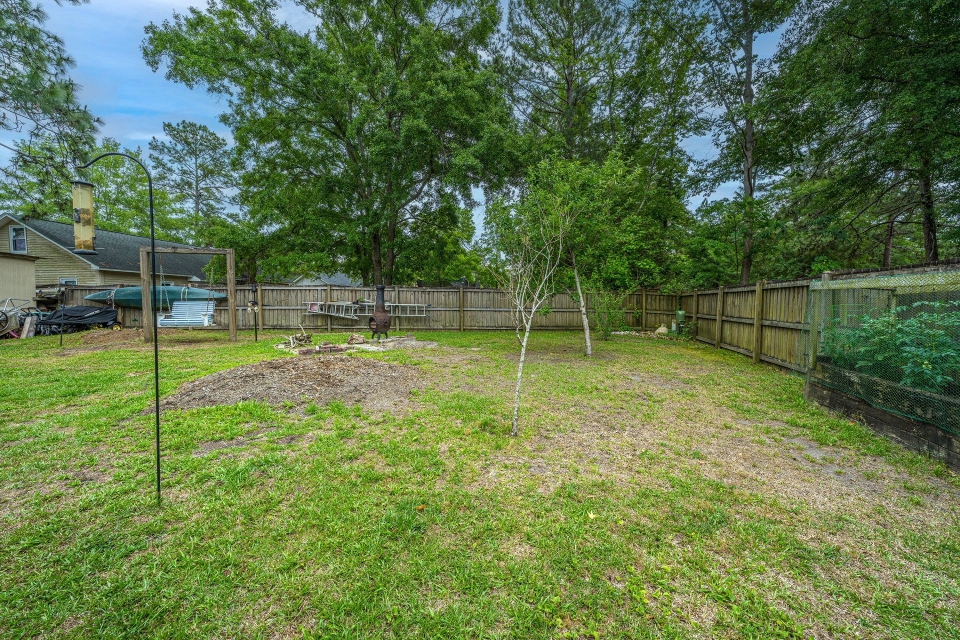 105 James Road Photo 30