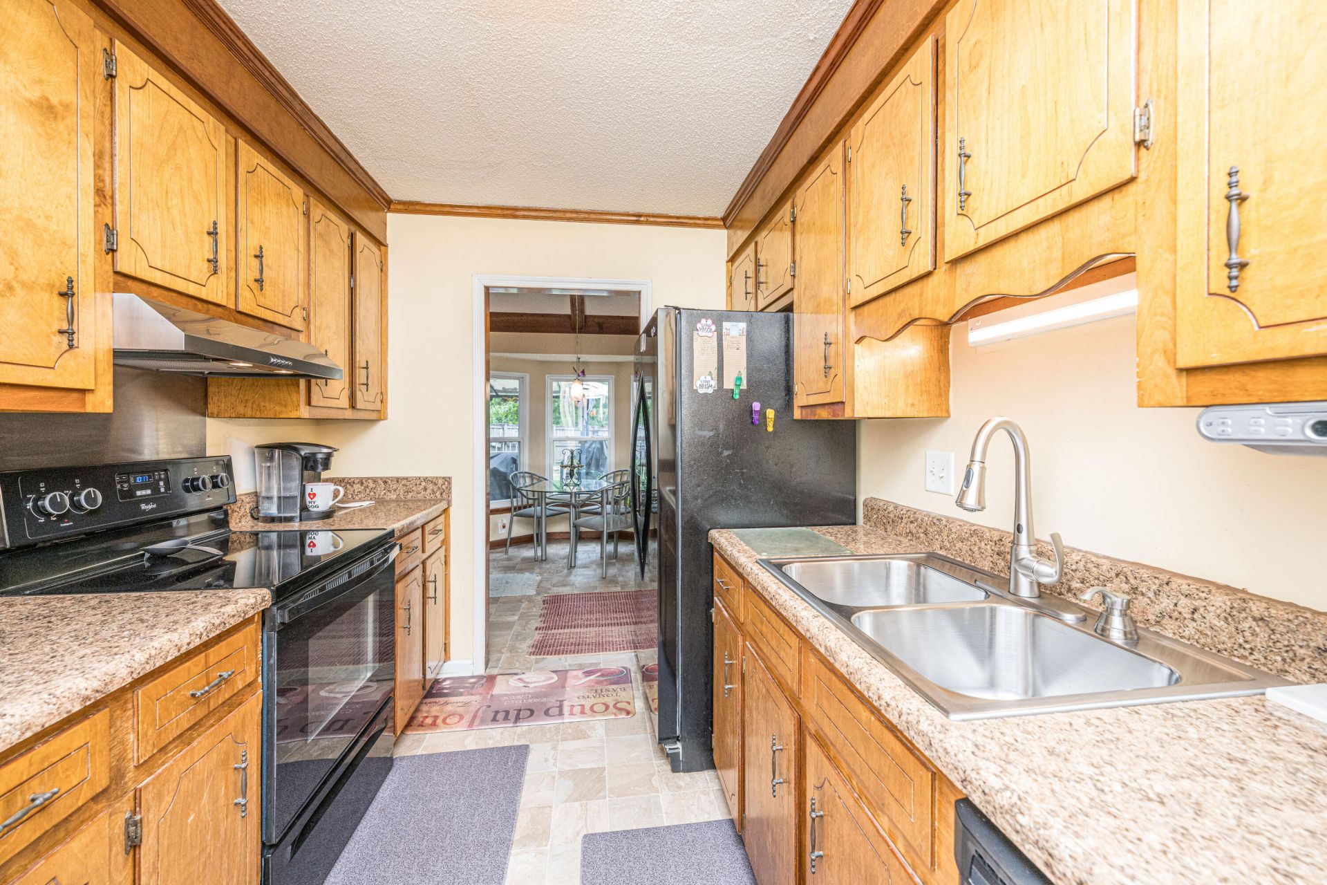 105 James Road Photo 8