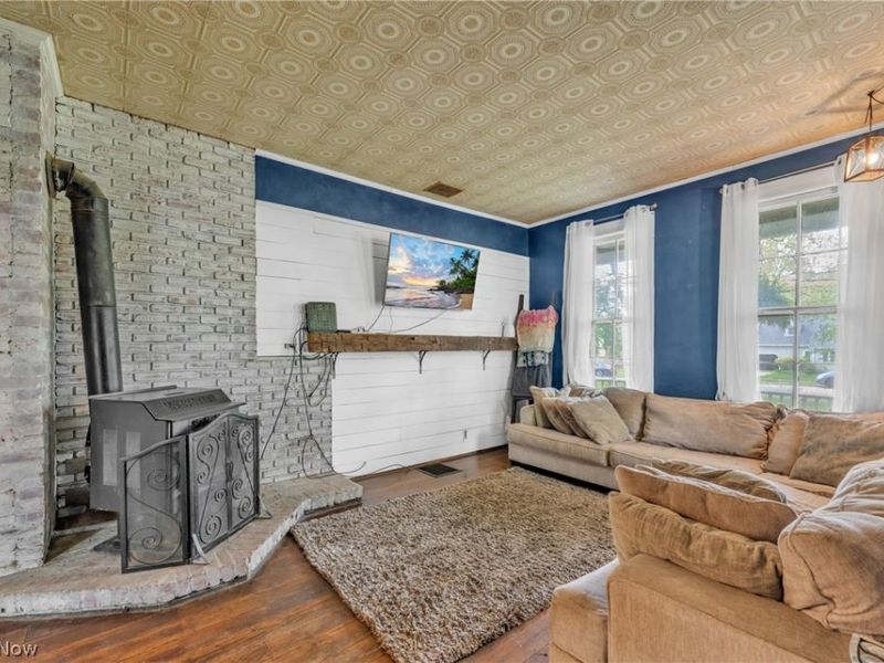 33932 Roberts Road, Eastlake, OH 44095 Photo 18
