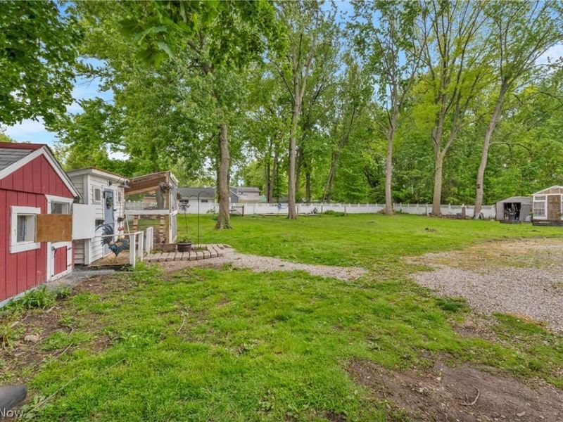 33932 Roberts Road, Eastlake, OH 44095 Photo 43