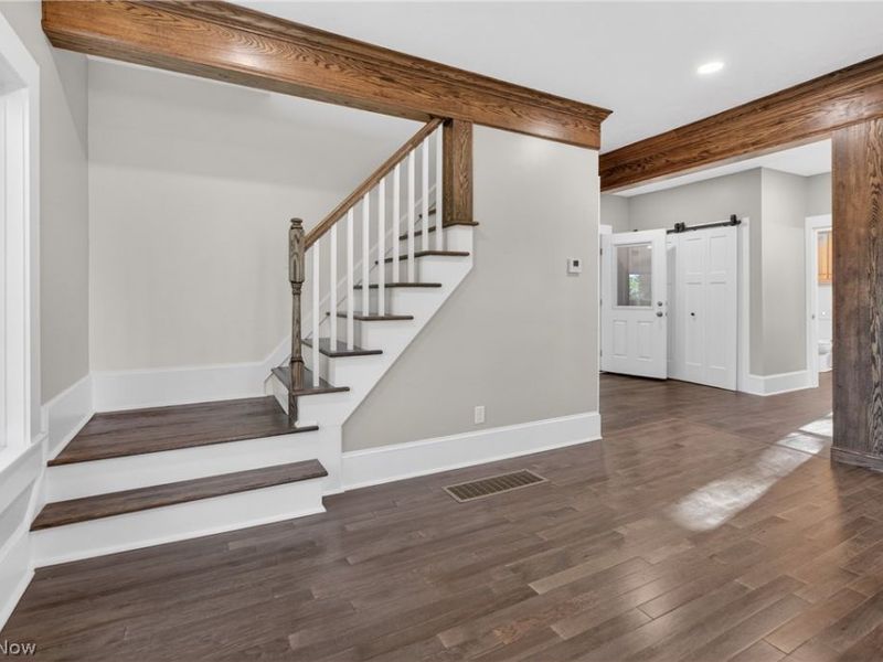 9865 Tallmadge Road, Diamond, OH 44412 Photo 12