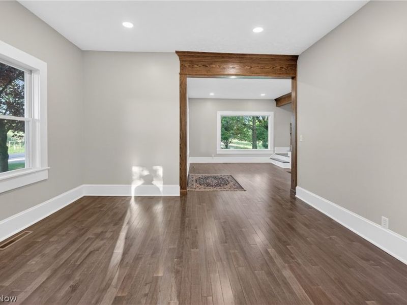 9865 Tallmadge Road, Diamond, OH 44412 Photo 16