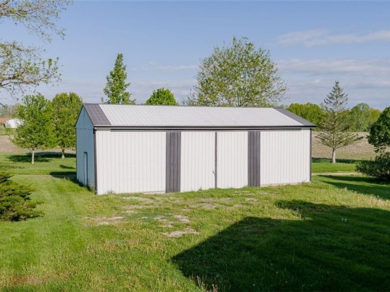 9865 Tallmadge Road, Diamond, OH 44412 Photo 32
