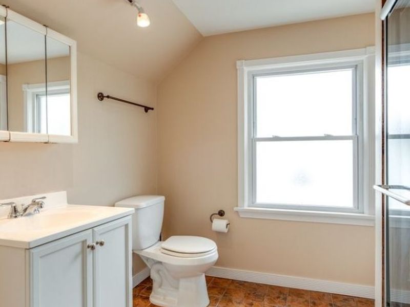 1367 Churchill Road, Lyndhurst, OH 44124 Photo 25