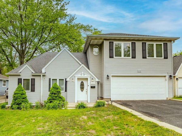 222 Highmoor Drive , Round Lake Park, IL 60073