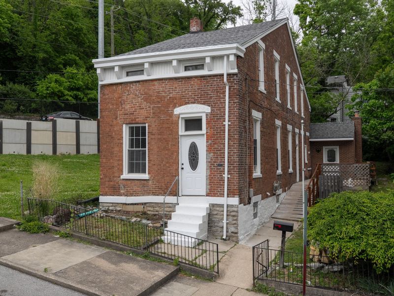 728 W 9th Street, Covington, KY 41011 Photo 1