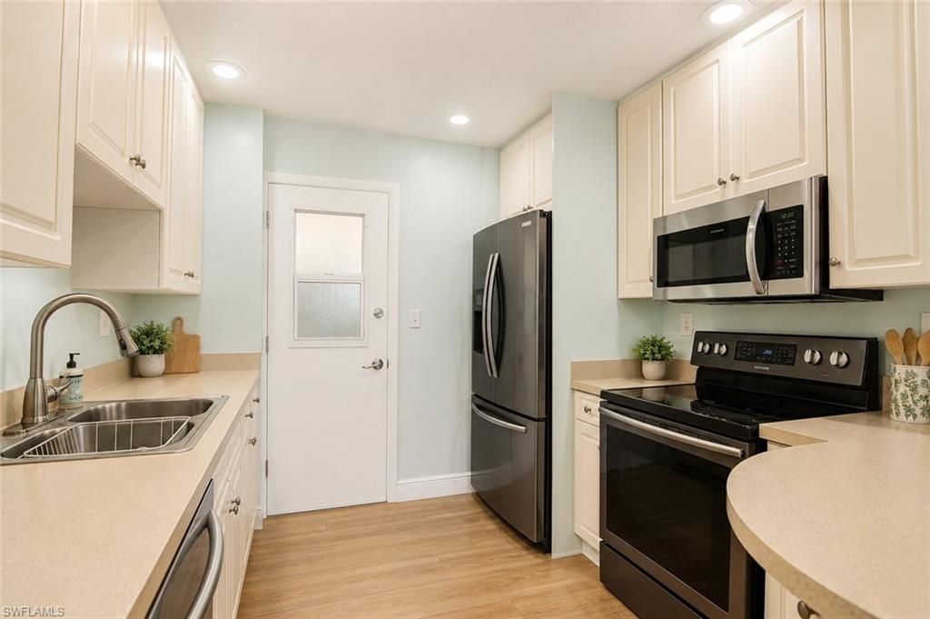 1766 Cape Coral Pkwy E, Unit 510, Cape Coral, FL 33904 Photo