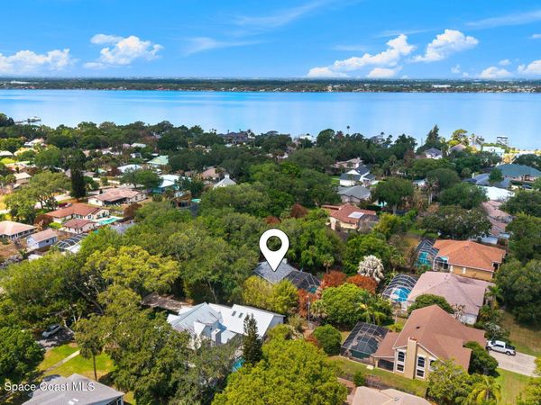 1140 Two Oaks Boulevard , Merritt Island, FL 32952