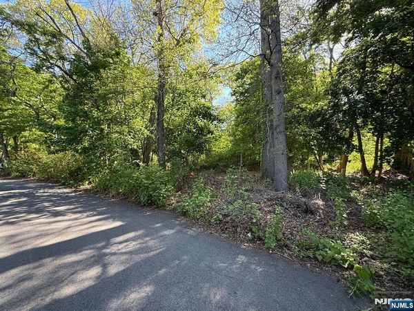 25 Budd Avenue, Mount Olive Township, NJ 07828