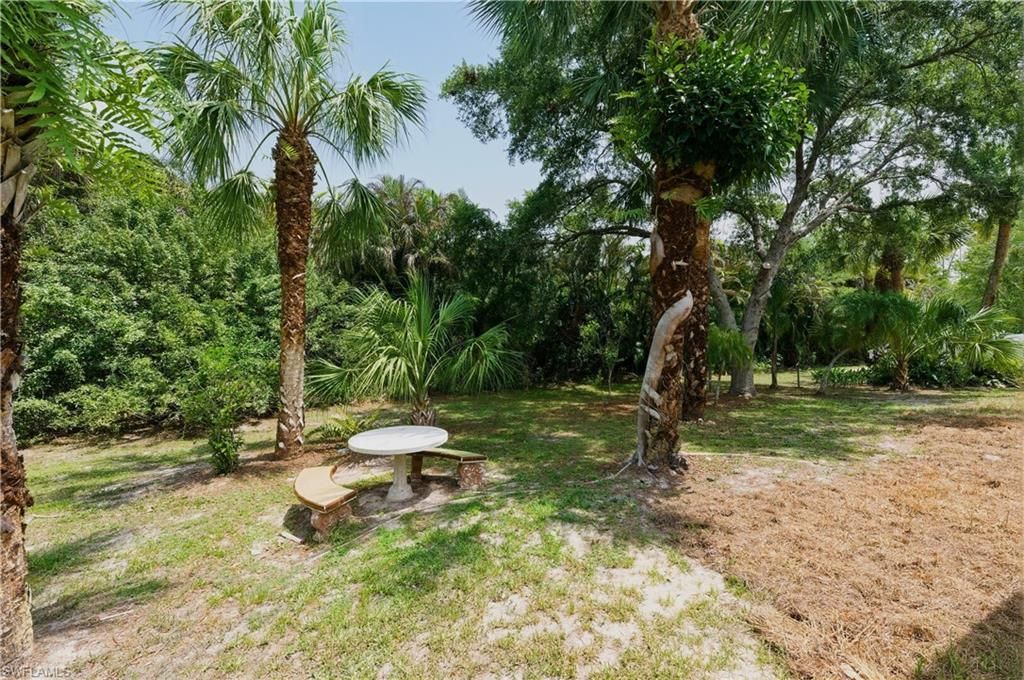 741 9th St Sw, Naples, FL 34117 Photo