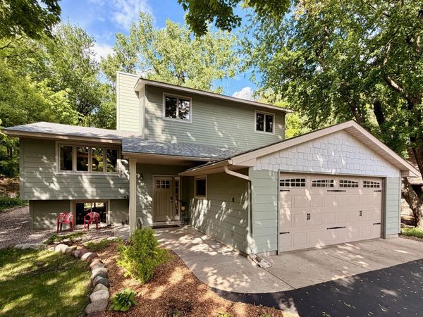 850 Winthrop Street S, Saint Paul, MN 55119