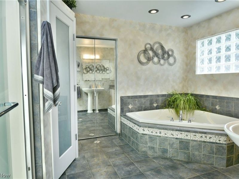 2031 Quail Run, Cortland, OH 44410 Photo 38