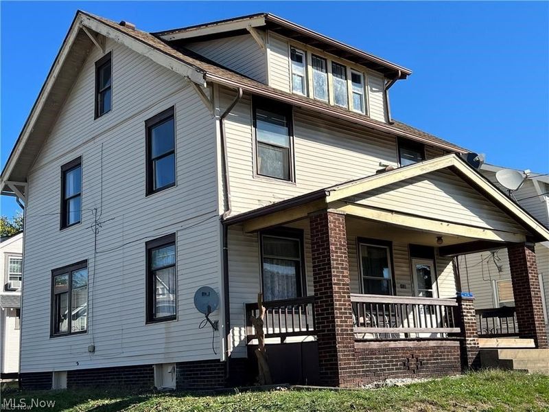 1135 16th Street NW, Canton, OH 44703 Photo 2