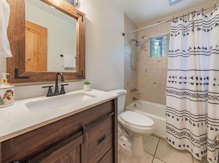 2126 Helen Ave Avenue, South Lake Tahoe, CA 96150 Photo