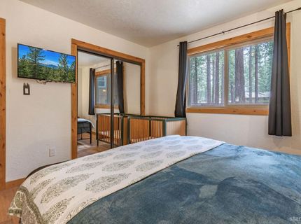 2126 Helen Ave Avenue, South Lake Tahoe, CA 96150 Photo