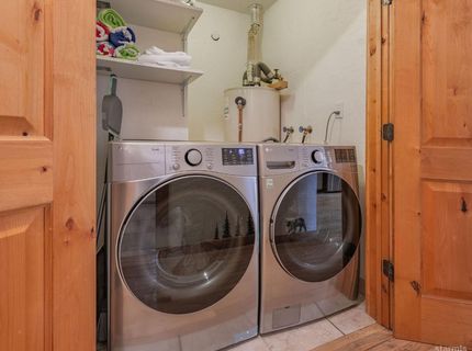 2126 Helen Ave Avenue, South Lake Tahoe, CA 96150 Photo