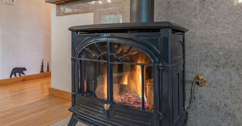 2126 Helen Ave Avenue, South Lake Tahoe, CA 96150 Photo
