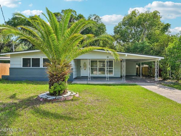 802 N CYPRESS Street, Green Cove Springs, FL 32043