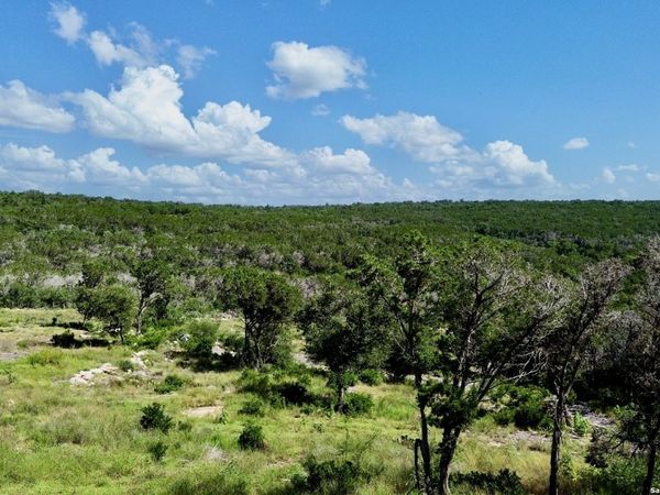 416 HILLTOP RDG, New Braunfels, TX 78132