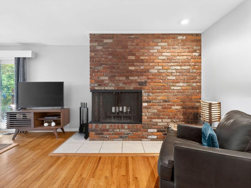 1915 Brandywine Drive, Columbus, OH 43220 Photo 15