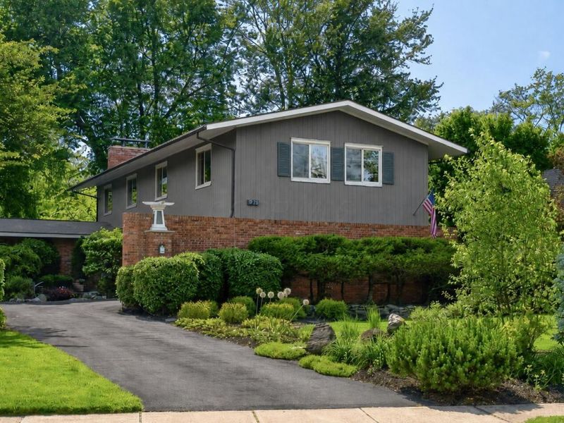 1915 Brandywine Drive, Columbus, OH 43220 Photo 60