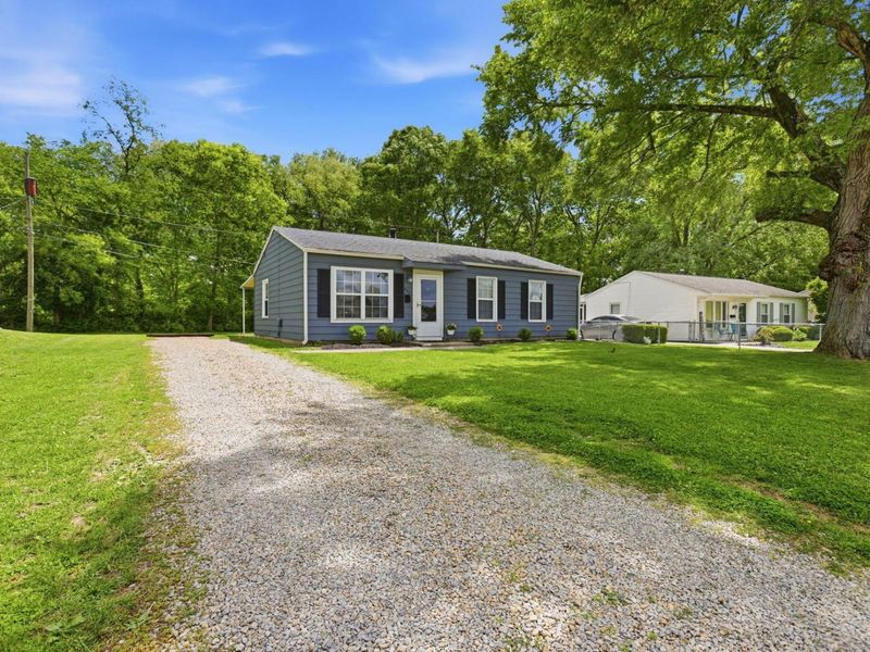 494 Ridgefield Road , Newark, OH 43055 Photo 2
