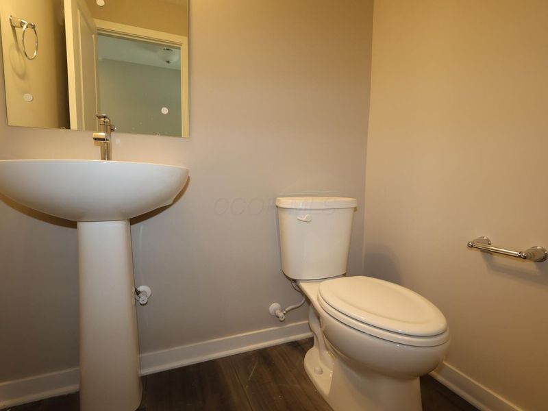 5688 Dutch Lane, Powell, OH 43065 Photo 8