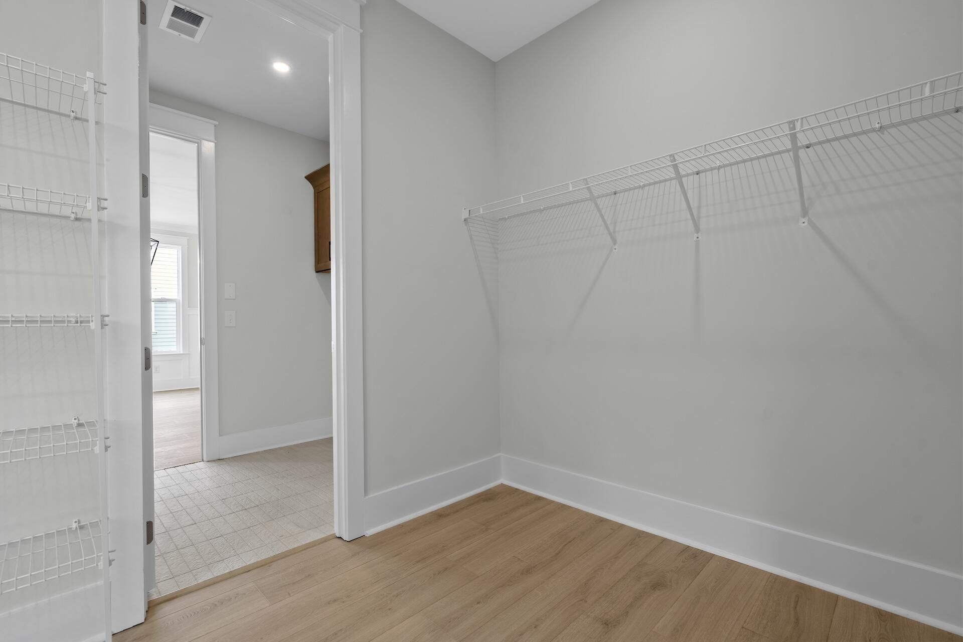 5132 Hut Creek Road Photo 10